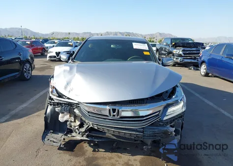 2016 Honda Accord Sport z USA, uszkodzony, nr VIN 1HGCR2F5XGA128169